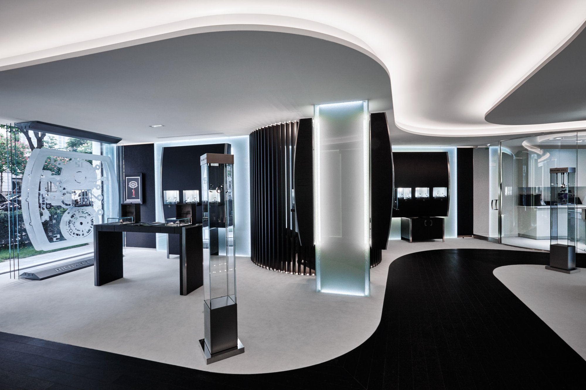 RICHARD MILLE OPENS A NEW BOUTIQUE ON AVENUE MATIGNON Richard Mille