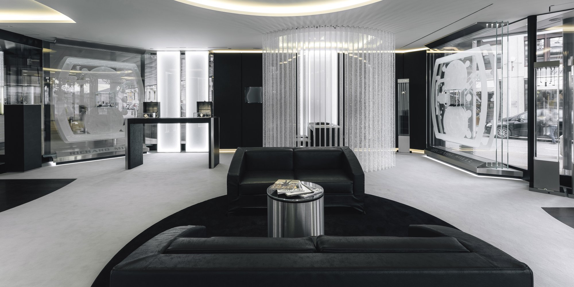RICHARD MILLE PRESENTE LA RM 011 GENEVA BOUTIQUE EDITION UN